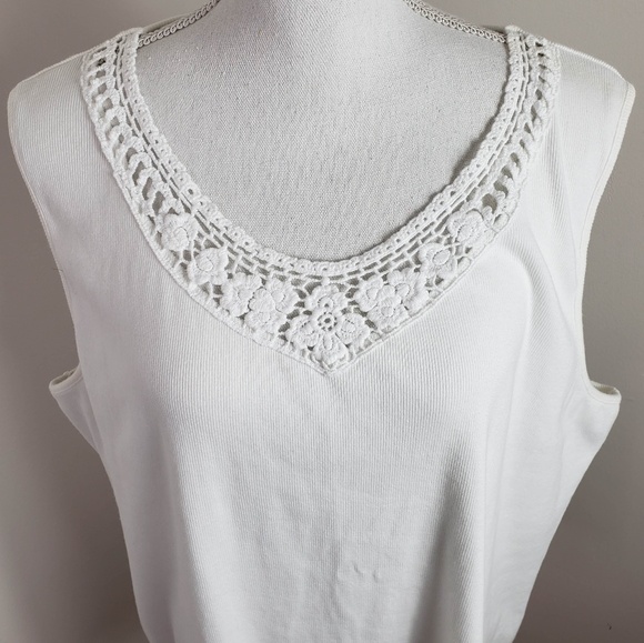 croft & barrow Tops - Croft & Barrow White Crochet Neckline Tank Top